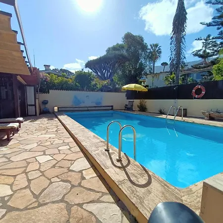 Apartamento Estudio Rojo En Privada
